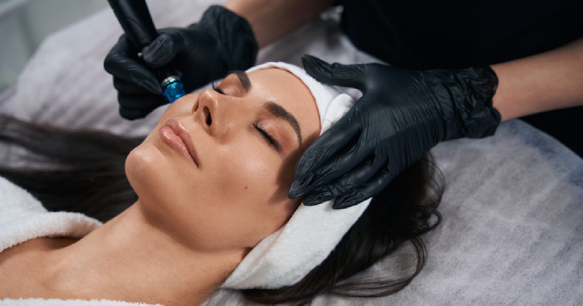 Women receiving HydroFacial in Carrollton, TX